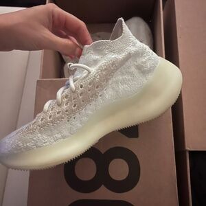 Yeezy 380 alien
